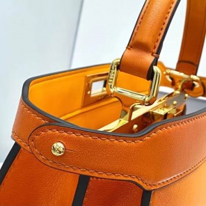 2022 Fendi Peekaboo ISeeU Medium
