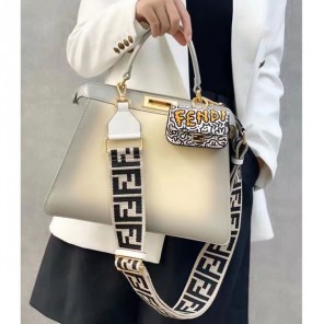 2022 Fendi Peekaboo ISeeU Medium