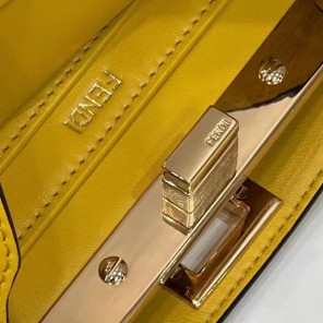 2022 Fendi Peekaboo ISeeU Petite