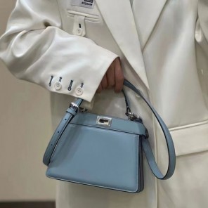 2022 Fendi Peekaboo ISeeU Petite