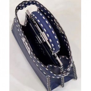 2022 Fendi Peekaboo Iseeu Small