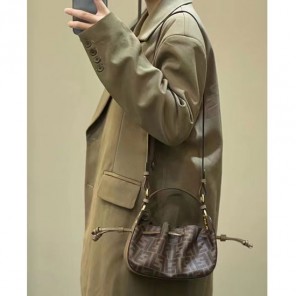 2022 Fendi Pomodorino