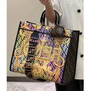 2022 Fendi Sunshine Large