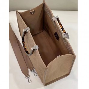 2022 Fendi Sunshine Medium