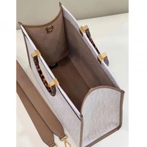 2022 Fendi Sunshine Medium