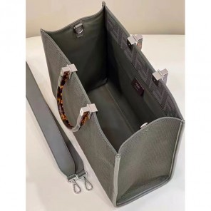 2022 Fendi Sunshine Medium