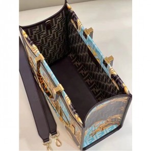 2022 Fendi Sunshine Medium