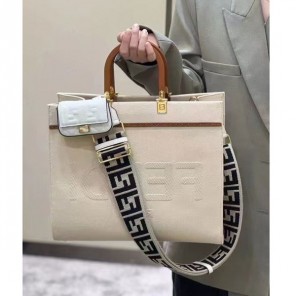 2022 Fendi Sunshine Medium
