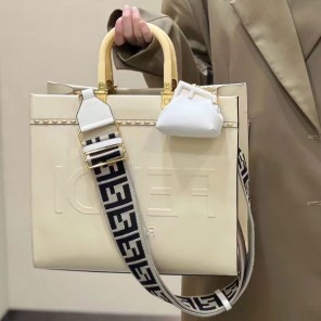 2022 Fendi Sunshine Medium