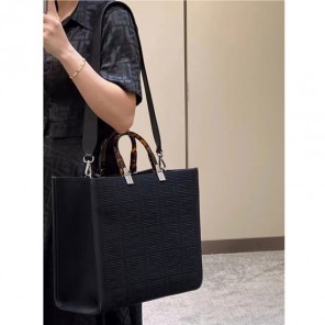 2022 Fendi Sunshine Medium