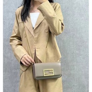 2022 Fendi Wallet On Chain With Pouches