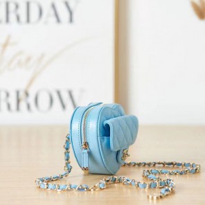 2022 chanel Heart Zipped Arm Coin Purse