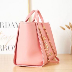 2023 CHANEL SHOPPING BAG