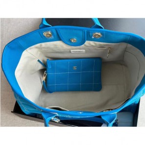 2023 CHANEL SHOPPING BAG