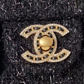 2023 CHANEL Small Flap bag