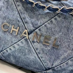 2023 Chanel 23 HANDBAG