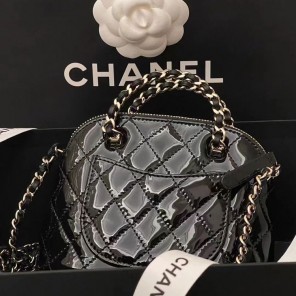 2023 Chanel CLUTCH WITH CHAIN