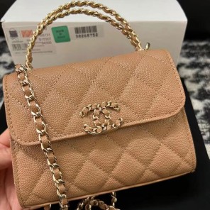 2023 Chanel CLUTCH WITH CHAIN