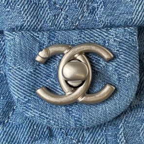 2023 Chanel MINI FLAP BAG