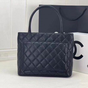 2023 Chanel Vintage tote bag