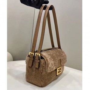 2023 Fendi Baguette