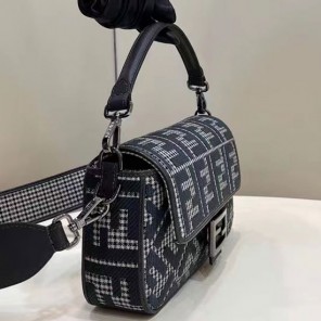 2023 Fendi Baguette