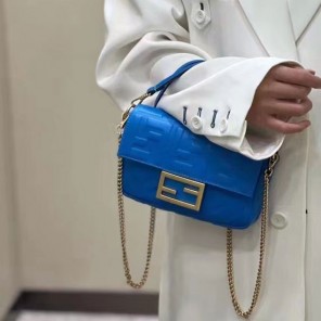 2023 Fendi Baguette