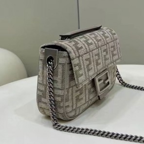 2023 Fendi Baguette Chain Midi