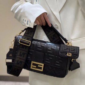 2023 Fendi Baguette Large