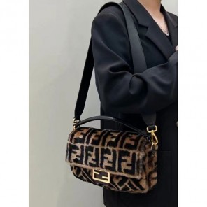 2023 Fendi Baguette Medium