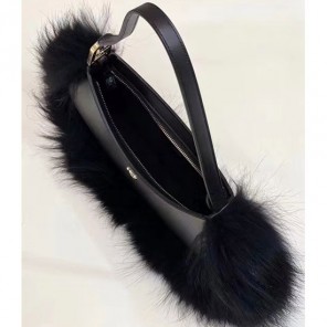 2023 Fendi O Lock Swing