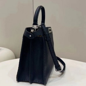 2023 Fendi Peekaboo ISeeU Medium