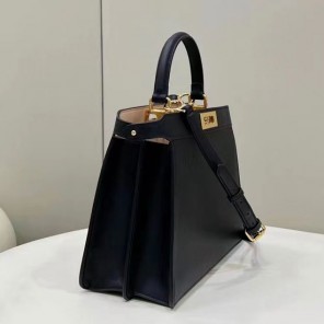 2023 Fendi Peekaboo ISeeU Medium