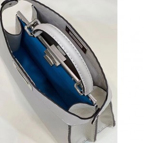 2023 Fendi Peekaboo ISeeU Medium