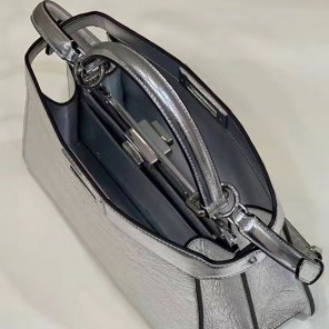 2023 Fendi Peekaboo ISeeU Medium