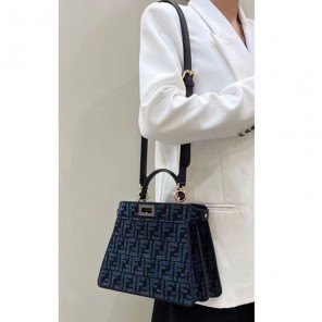 2023 Fendi Peekaboo ISeeU Small