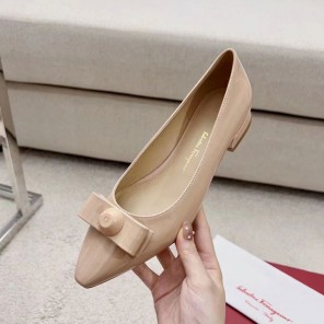 2023 Ferragamo women shoes