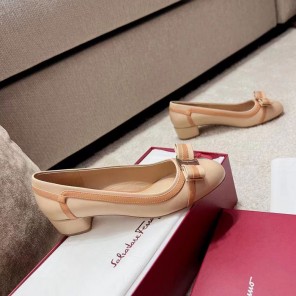 2023 Ferragamo women shoes