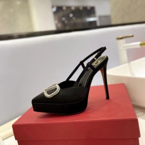 2023 Valentino women shoes