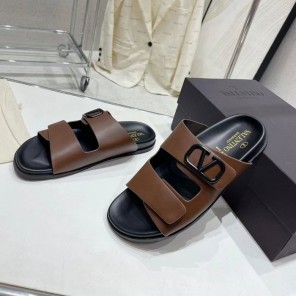 2023 Valentino women shoes