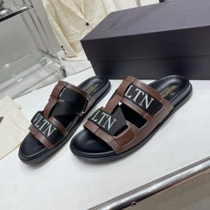 2023 Valentino women shoes