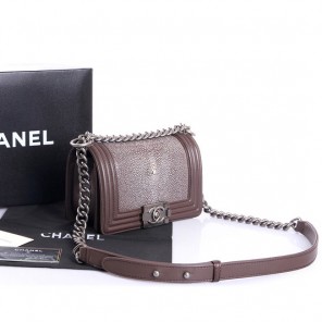 Boy Chanel Flap Shoulder Bag Original Pearl Leather A37006 Brown