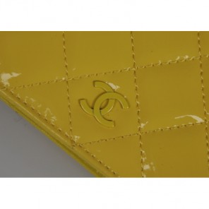 Chanel A001 Patent leather Long Two-Fold Wallets in Lemon