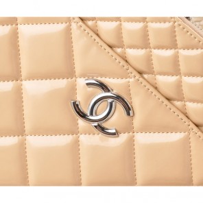 Chanel A49274 Patent Leather Shoulder Bag Apricot