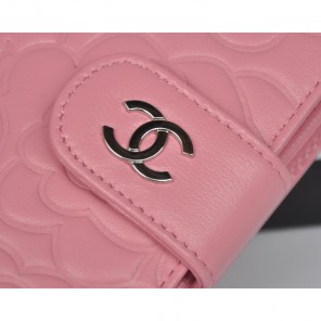 Chanel Matelasse Bi-Fold Wallet Sheepskin Leather C092 Pink