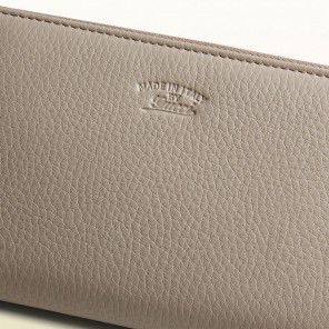 Gucci bamboo tassel leather zip around wallet