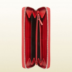 Gucci leather zip around wallet