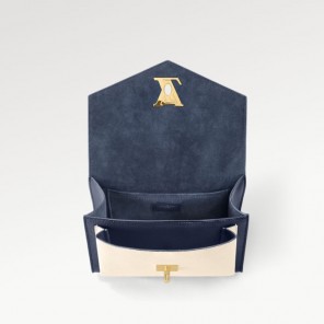 Louis vuitton MyLockMe Chain Bag