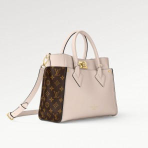 Louis vuitton On My Side MM