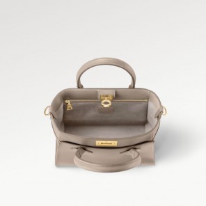 Louis vuitton On My Side PM